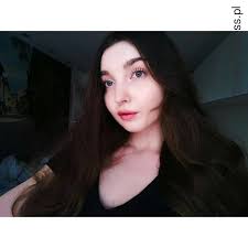 Hostessa Julia Korba