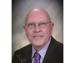 Scott Schlichting's Instagram, Twitter & Facebook