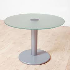 Glass top metal round cylinder drum table 22x16.75 w celtic interlocking circle. 650mm Diameter Round Glass Coffee Table Circular Glass Table Glass Table On Chrome Base
