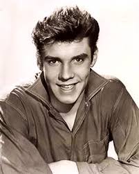 Marty Wilde's Instagram, Twitter & Facebook