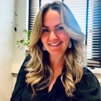 20+ "Vivian Jansen" profiles