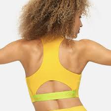 We invited four athletes to share their personal experiences testing sports bras—and to tell us which ones were their. 10 Best Sports Bras Sports Bra Brands Reviews 2020 Rank Style
