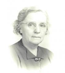 Abigail Bachman's Instagram, Twitter & Facebook