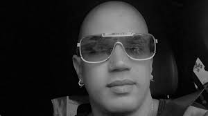 Defecto» de Mared Guerra y el vínculo artístico-metafísico con Yancarlos  Perugorría