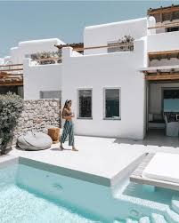 Belenhostalet Wearing The Tomaspants While Holidaying Around Mykonos Greece Faithfulltravels Exterior Design Architecture Design Architecture House