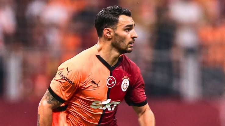 Kaan Ayhan'dan Schalke'ye mesaj: "İstanbul'da rahat değilim" | Goal.com Türkçe