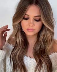 30 Best Curly Hairstyle For Young Ladies In Summer Koees Blog Hair Styles Hair Color Balayage Hair Color Changer