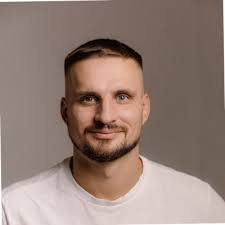 My time as the editor of Romper came to an end last week.