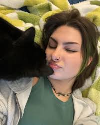 Kaylee Collier (@kayleenotkaley) • Instagram photos and videos