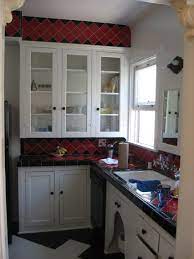 Idea For Filling In The Top Of The Cabinets To The Ceiling Art Deco Kitchen Apartments For Rent Los Angeles Apartments