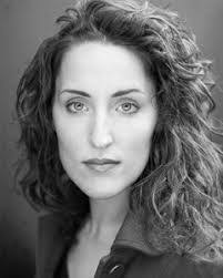 Roxanne Palmer's Instagram, Twitter & Facebook