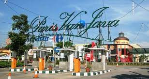 Just check out from part i. Foto Depan Pvj Foto Paris Van Java Bandung Tripadvisor