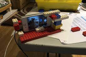Diy Org The Learning Community For Kids Online Courses Diy Phone Stand Lego Phone Stand Card Holder Desk