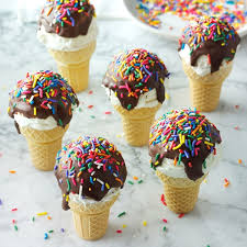 Cakepop cones vor etwa fünf jahren habe ich mir geschworen: Kuchen In Waffelbecher Ideen Fur Kreative Muffins Cupcakes