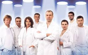 Jubilejní desátá sezóna ordinace v růžové zahradě 2 si pro diváky připravila pokračování životních příběhů oblíbených seriálových postav. Smrt V Ordinaci Vime Co Zabije Jednu Z Oblibenych Postav Ahaonline Cz