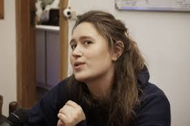 Les soignantes, trois ans après les applaudissements