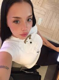 Lea Mander (Mander1208)