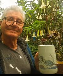 The stand is full! These girls I did some picking at the garden today!  Enjoy!