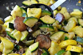 Skillet Squash Zucchini Mushroom Easy Skillet Side Dish Recipe Recipe In 2020 Mushroom Recipes Squash Recipes Yellow Squash Recipes