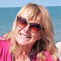 500+ "Folkes" profiles