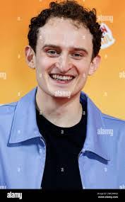 Julian Paul's Instagram, Twitter & Facebook