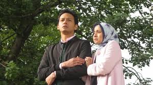 Setiap film yang kami sajikan dilengkapi dengan fitur download dan tentunya dengan subtitle indonesia. Review Filem Surga Yang Tak Dirindukan 2 Nadia Izzaty