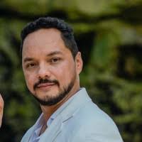 300+ "Pedro Enriquez" profiles