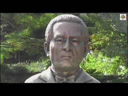 Xuoronee || A feature