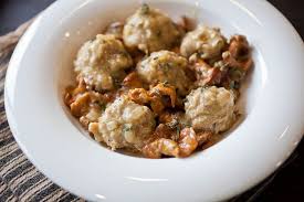 German Meatballs In Mushroom Sauce Recipe German Meatballs Food Recipes Veal Meatballs