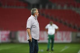 Abel carlos da silva braga, also known as abel braga or just abel during his playing days (born 1 september 1952), is a football manager and a former football player. Alessandro Barcellos Prega Respeito E Admite Possibilidade Da Permanencia De Abel Braga Em 2021