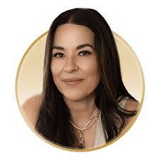 Belkis Cruz's Instagram, Twitter & Facebook