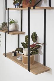 Etagere Murale La Merveilleuse En 2020 Etagere Murale Design Etageres Murales Murale Design