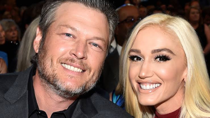 The Moment At Gwen Stefani And Blake Shelton's Wedding That Had Everyone In  Tears