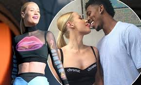 Iggy Azalea denies she made sex tape with former love | Daily Mail ...