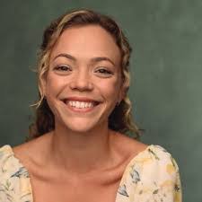 Emma Bakare's Instagram, Twitter & Facebook