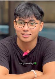 Dinner Drama: Awkward Encounter with My Ex