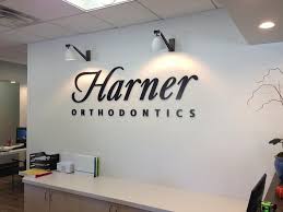 Acrylic Wall Lobby Sign With Custom Logo In 2020 Lobby Sign Office Signs Wall Logo