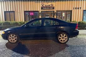 Image result for Black Sapphire 2003 Volvo