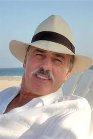 Mujeres cuantos likes y compartidos para este grandioso actor!