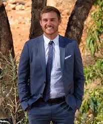 After two months of following peter weber's journey on the bachelor, abc is ending his installment with two nights of programming. Peter Bachelor Finale Details Episode Length Dates