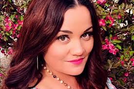 Stay, illusion: a tribute to Lucie Brock-Broido by Carol Muske-Dukes