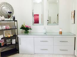 Depending on the specificity of the stored products, appropriate thermal conditions and humidity should be we design interiors, create interesting arrangements in an unusual dimension. Caroline Newman Cosmetic Clinic