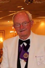 R. STEPHEN DOAN and LADY DONNA