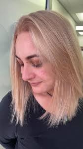 From uneven and brassy to even and creamy 😍, Dannielle hasn’t had her  roots done in 9 weeks. There was lots of bands and places that hadn’t been  lightened enough so we went through and evened out as ...