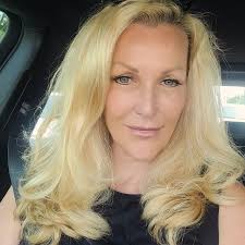 Cindy Newton (@cindynewtontoronto) • Instagram photos and videos