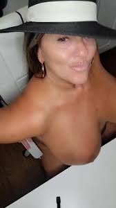 One sexy hot wife Lisa Guerriera - Porn - EroMe
