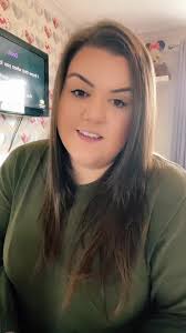 Nikki Michelle (@nikkisinger88_official)