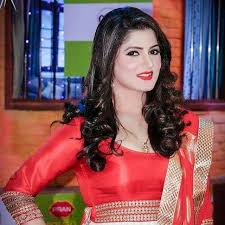 For lovers of saree, the elegant and most graceful dress on the planet. Pin On Srabanti Chatter Jee Bong La Stunner