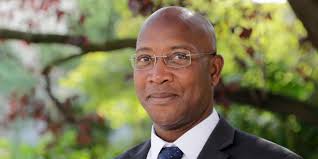 France Ô : Gabriel Serville, député de Guyane dénonce le "mépris" du  gouvernement