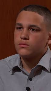 Noemi Gray's Instagram, Twitter & Facebook